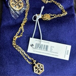 Tory Burch- Hexagon Pendant Necklace
